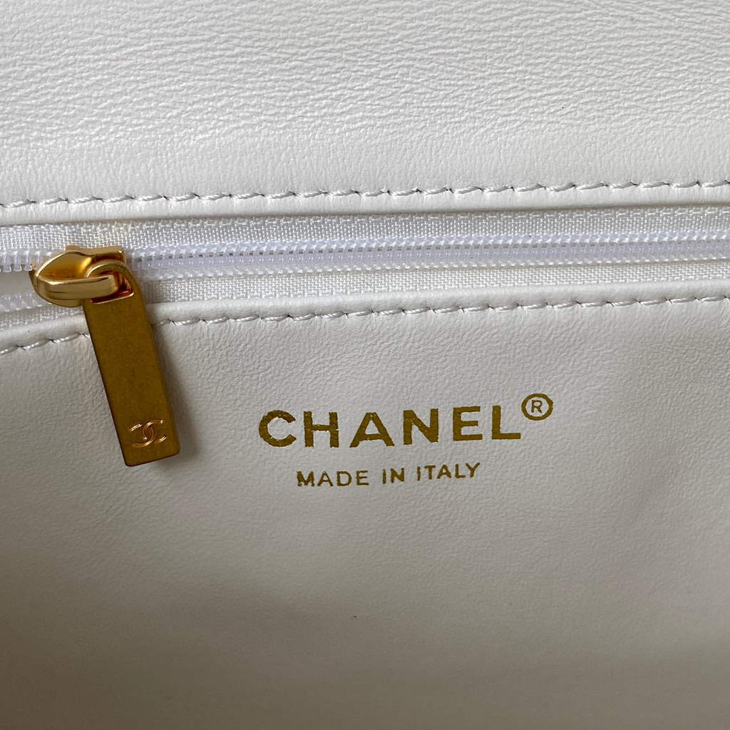 Chanel Flap Bag Lampskin Diamond AS1793 White | chanel flap bag lampskin diamond as1793 white 8