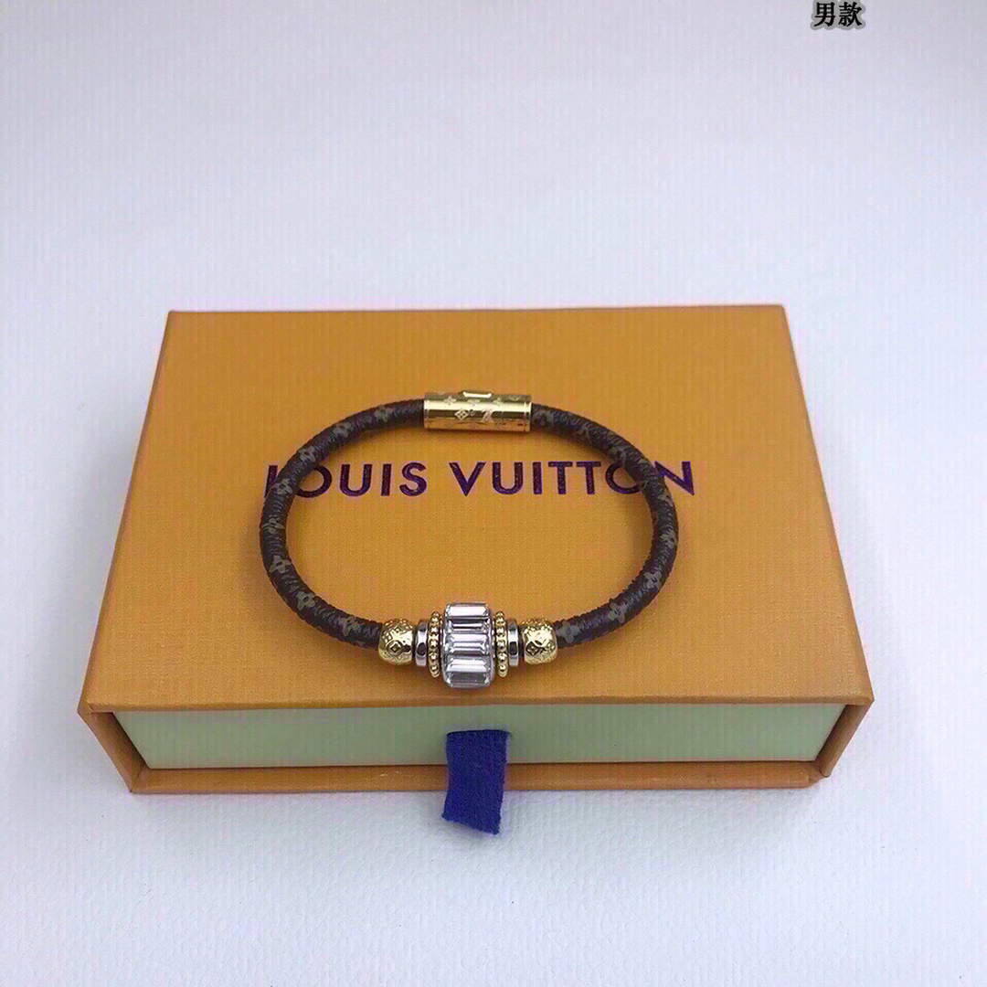 Louis Vuitton Bangle Bracelet Designer LV Jewelry L62570 | img 9494