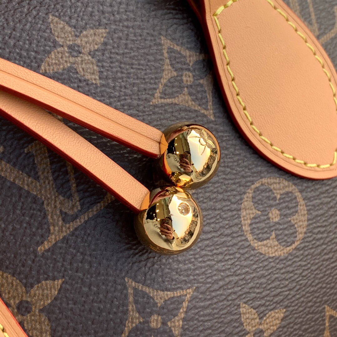 LV M40009 Louis Vuitton Popincourt Haut Handbag | lv m40009 louis vuitton popincourt haut handbag 6