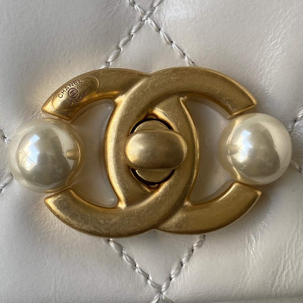 Chanel AS3000 Mini Flap Bag Calfskin White | chanel as3000 small flap bag lambskin 22