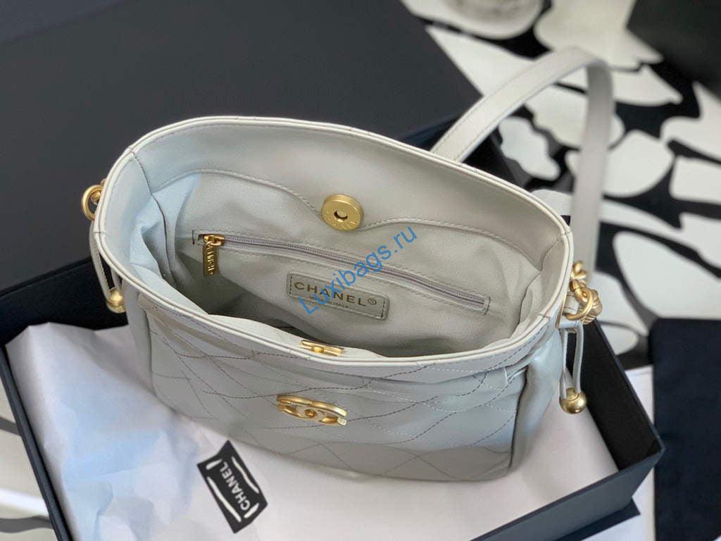 Chanel Bucket Bag 99128 Shoulder bag Gray | chanel bucket bag 99128 shoulder bag 18