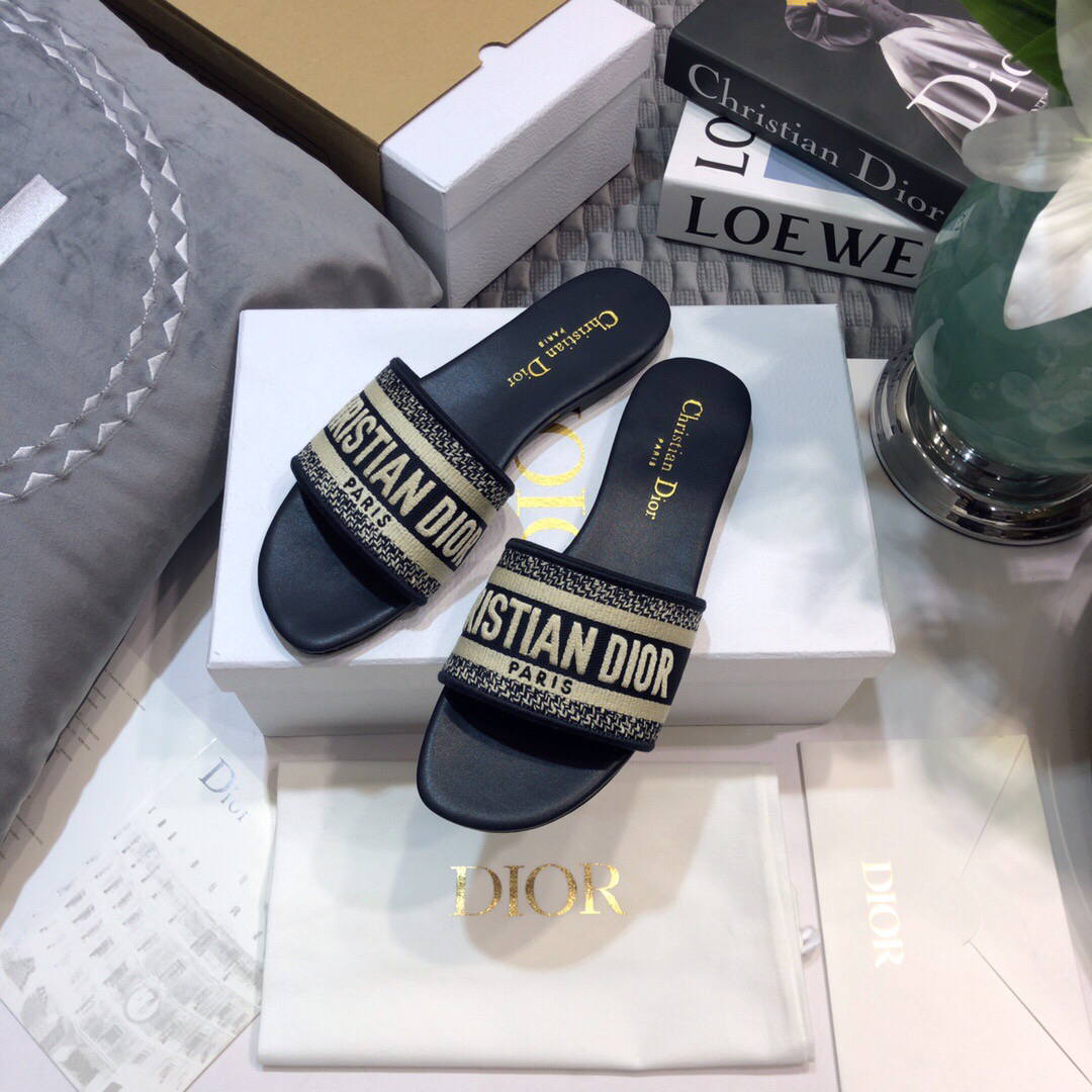 Dior Women's Slippers Designer Dior Sandals Flats Shoes D81211 | dior womens slippers designer dior sandals flats shoes 167