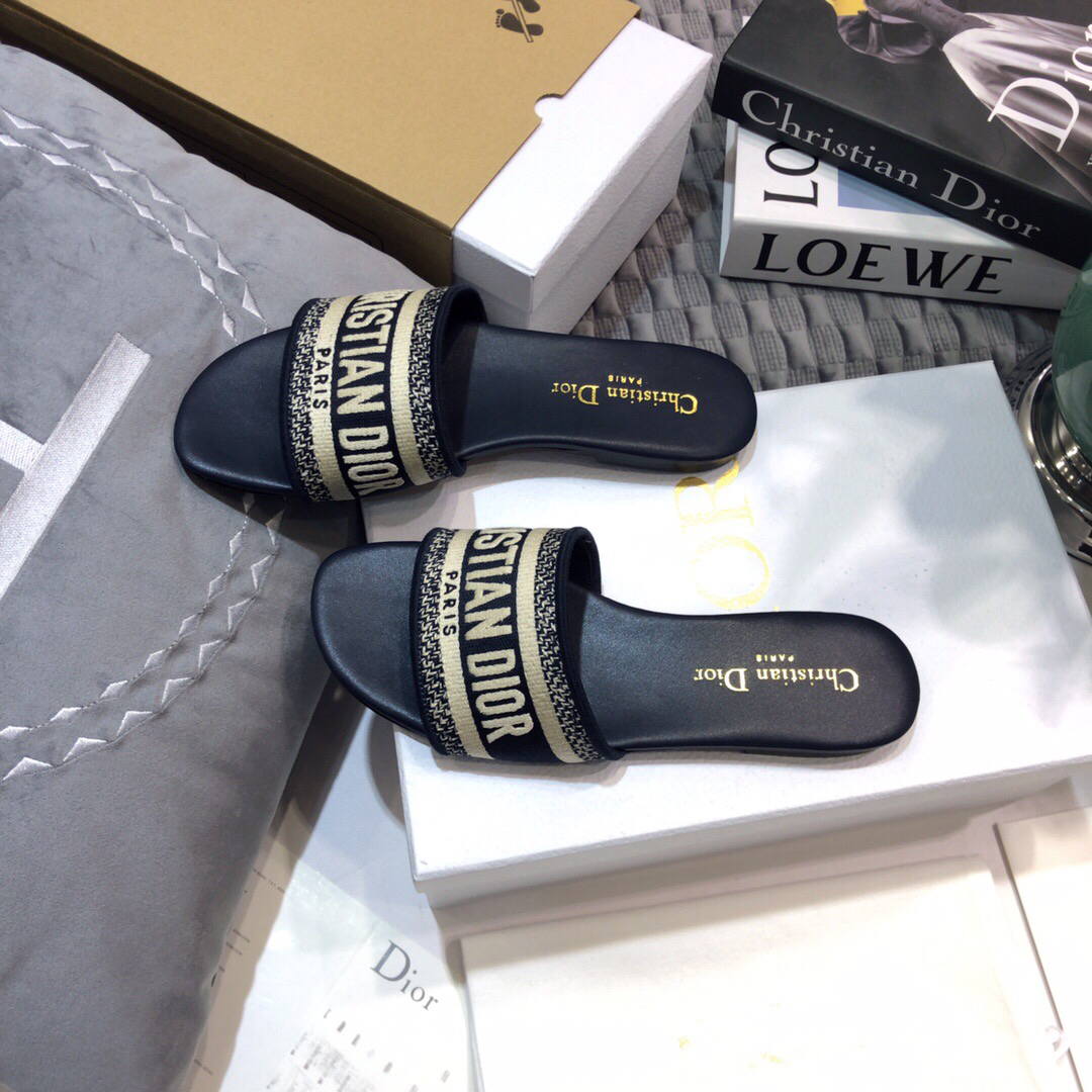 Dior Women's Slippers Designer Dior Sandals Flats Shoes D81211 | dior womens slippers designer dior sandals flats shoes 170