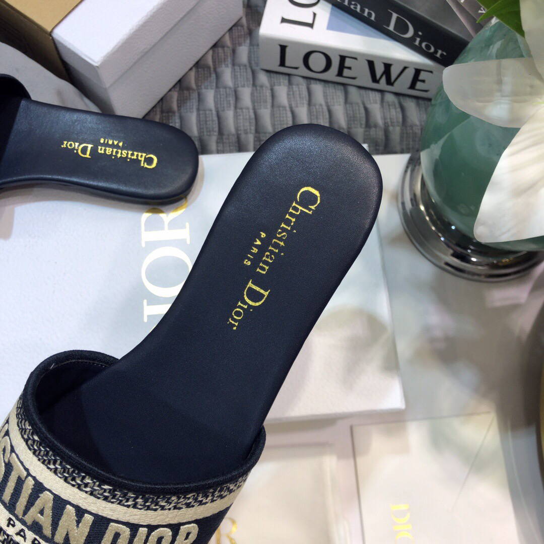 Dior Women's Slippers Designer Dior Sandals Flats Shoes D81211 | dior womens slippers designer dior sandals flats shoes 171