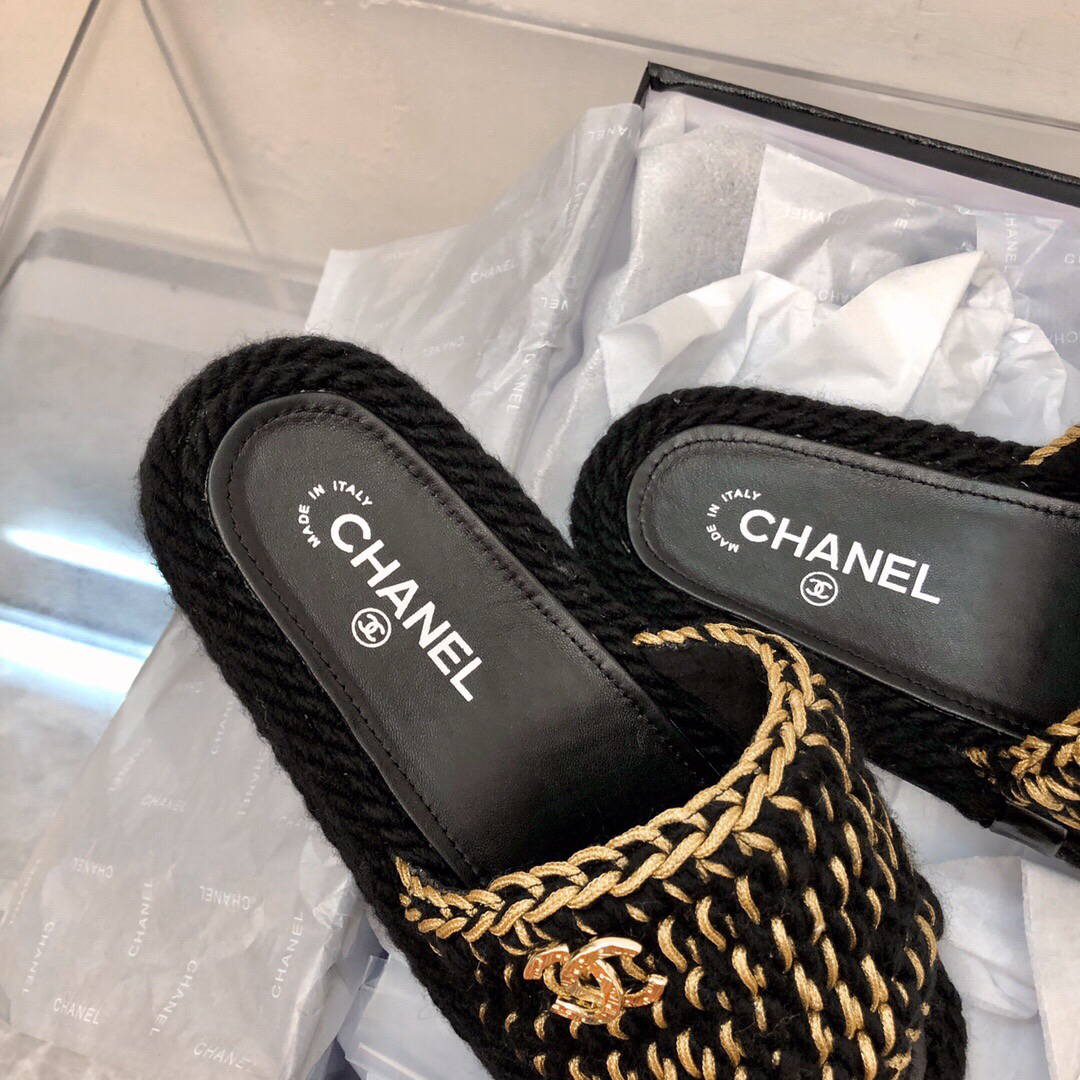 Chanel Women's Sandals Chanel Slippers Lambskin C90192 | img 2319