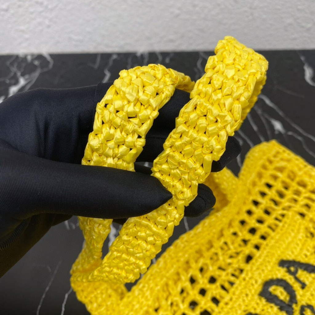 Prada 1BG393 Raffia tote bag Yellow | prada 1bg393 raffia tote bag rose red 34