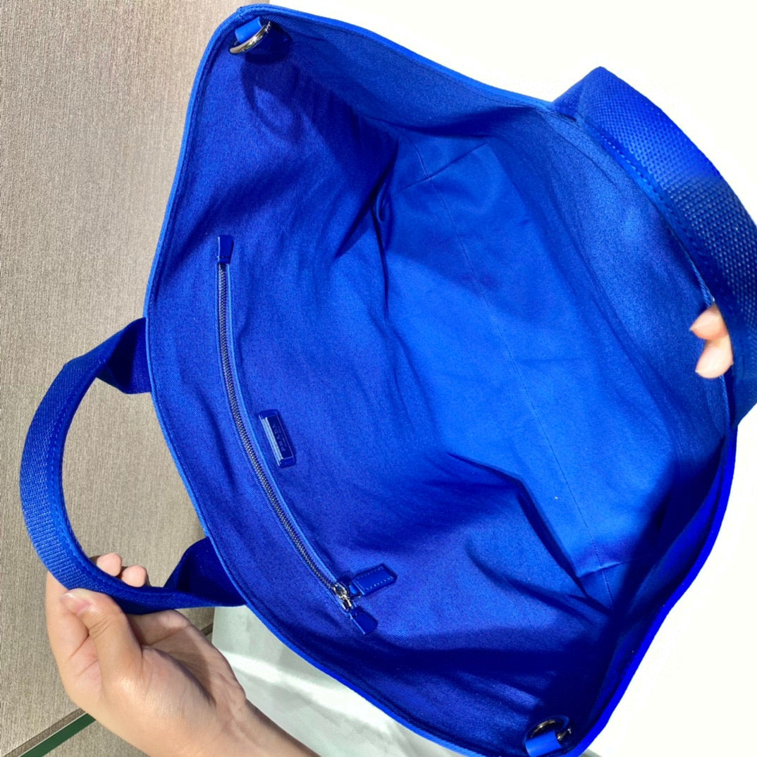 Prada 1BG395 Drill tote Shoulder bag Blue | prada 1bg395 drill tote shoulder bag 17