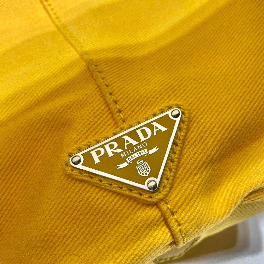 Prada 1BG395 Drill tote Shoulder bag Yellow | prada 1bg395 drill tote shoulder bag 26