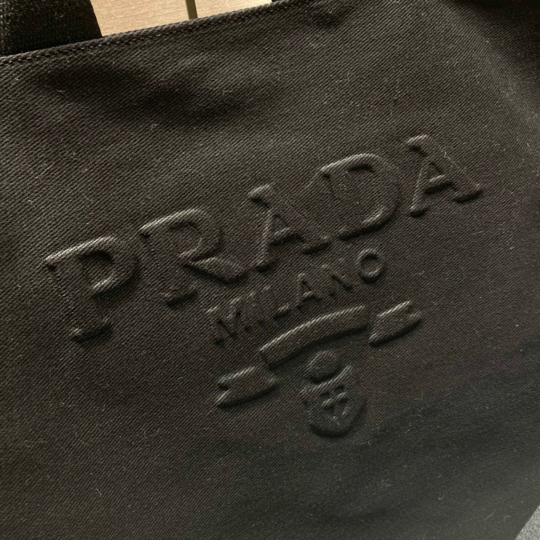 Prada 1BG395 Drill tote Shoulder bag Black | prada 1bg395 drill tote shoulder bag 31