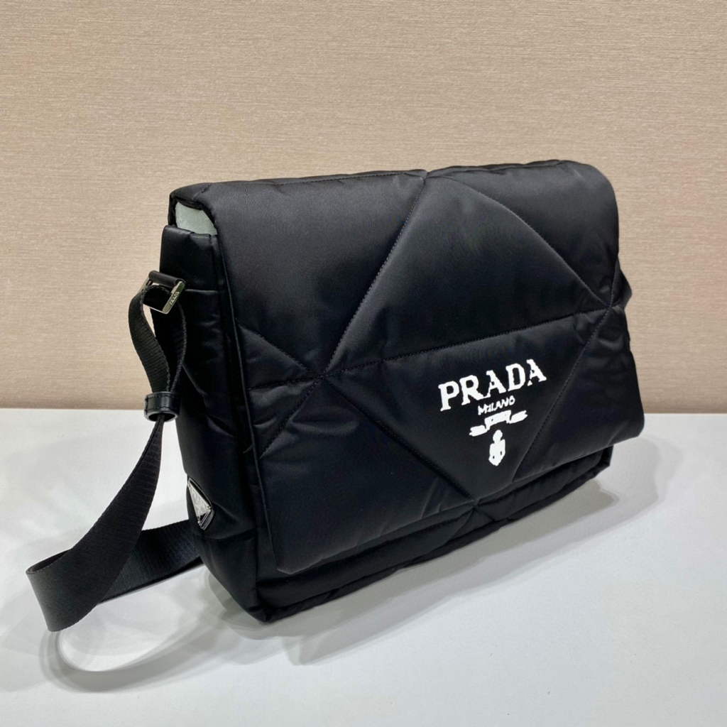 Prada 1BG412 Shoulder bag Black | prada 1bg412 shoulder bag black 2