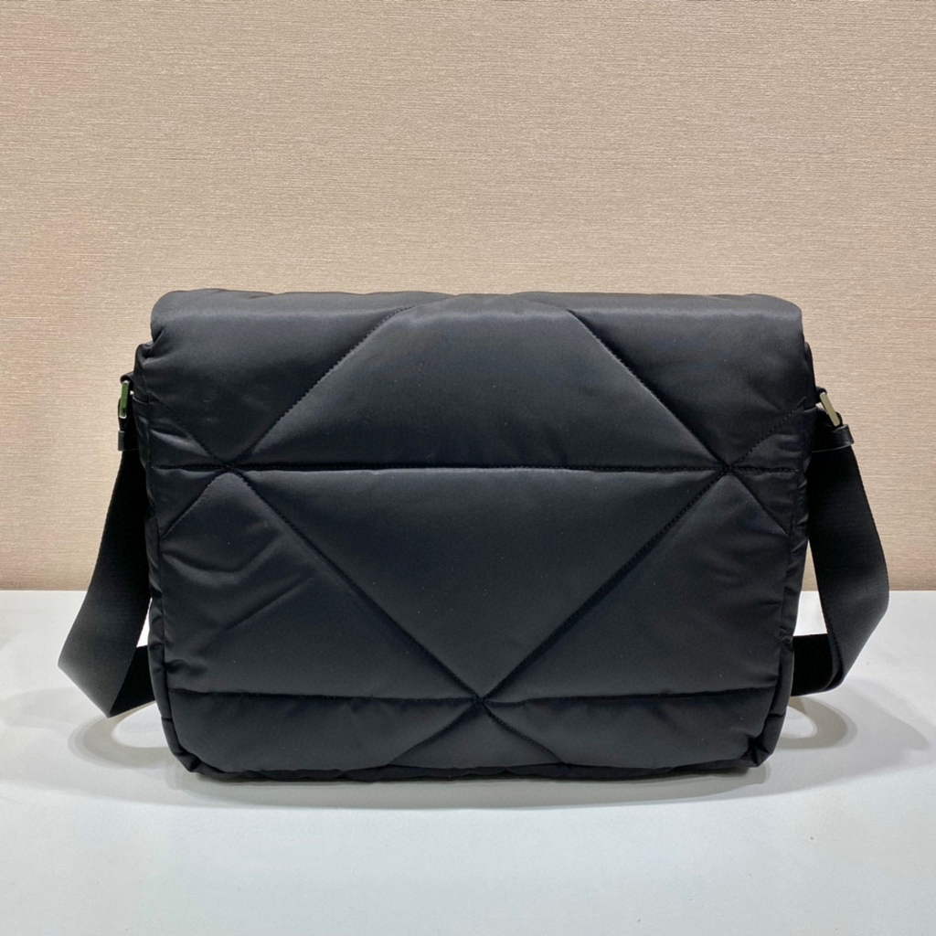 Prada 1BG412 Shoulder bag Black | prada 1bg412 shoulder bag black 4