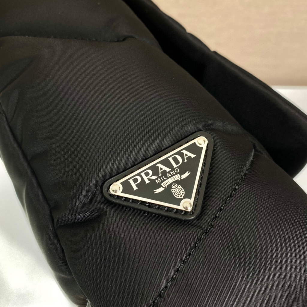 Prada 1BG412 Shoulder bag Black | prada 1bg412 shoulder bag black 6