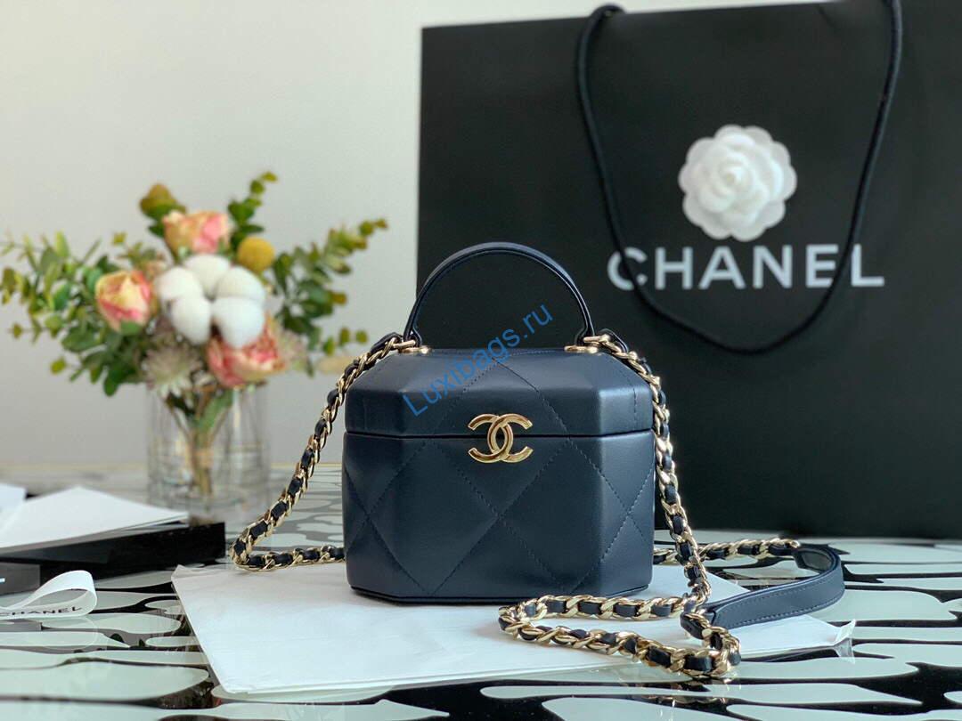 chanel a99077 vanity with chain lambskin gold tone navy blue 1 Chanel A99077 Vanity With Chain Lambskin Gold Tone Navy Blue | chanel a99077 vanity with chain lambskin gold tone black luxibags.ru 24