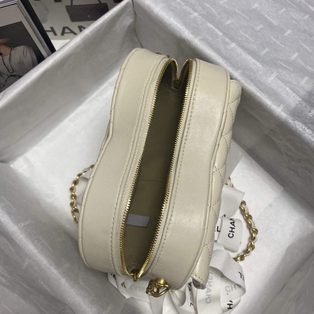 Chanel AS2928 Flap Large Heart Bag Lambskin AS3191 Beige | chanel as2928 flap large heart bag lambskin purple 16
