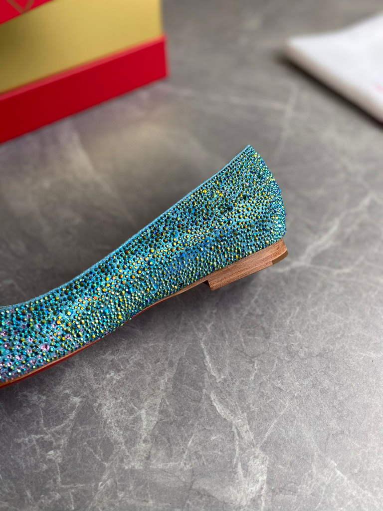 Christian Louboutin 1190012 Kate Strass 15mm CL390035 | christian louboutin 1190012 kate strass cl3900025 091