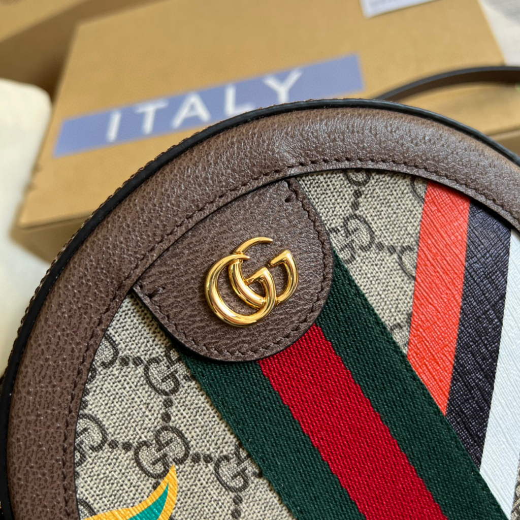 Gucci 574978 Round shoulder bag with Double G Beige Brown | luxibags.ru 130
