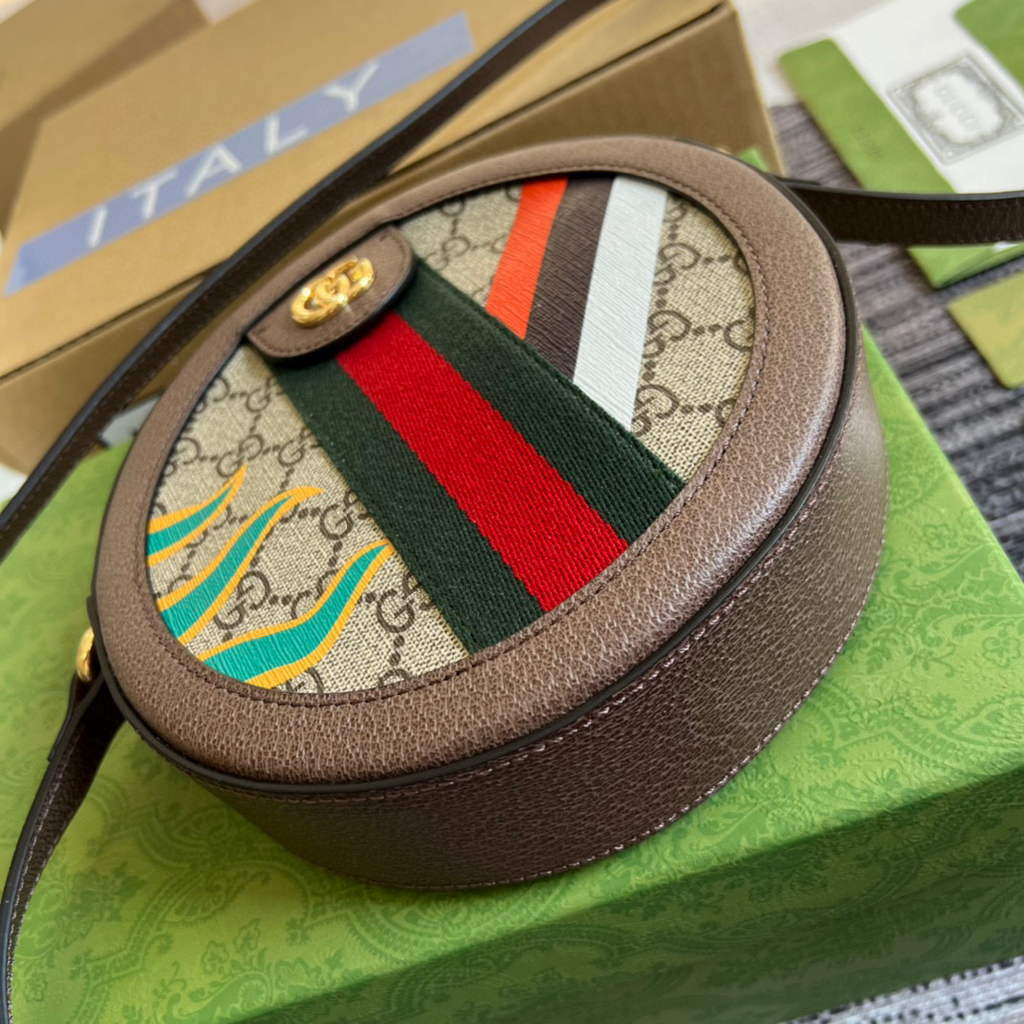 Gucci 574978 Round shoulder bag with Double G Beige Brown | luxibags.ru 131