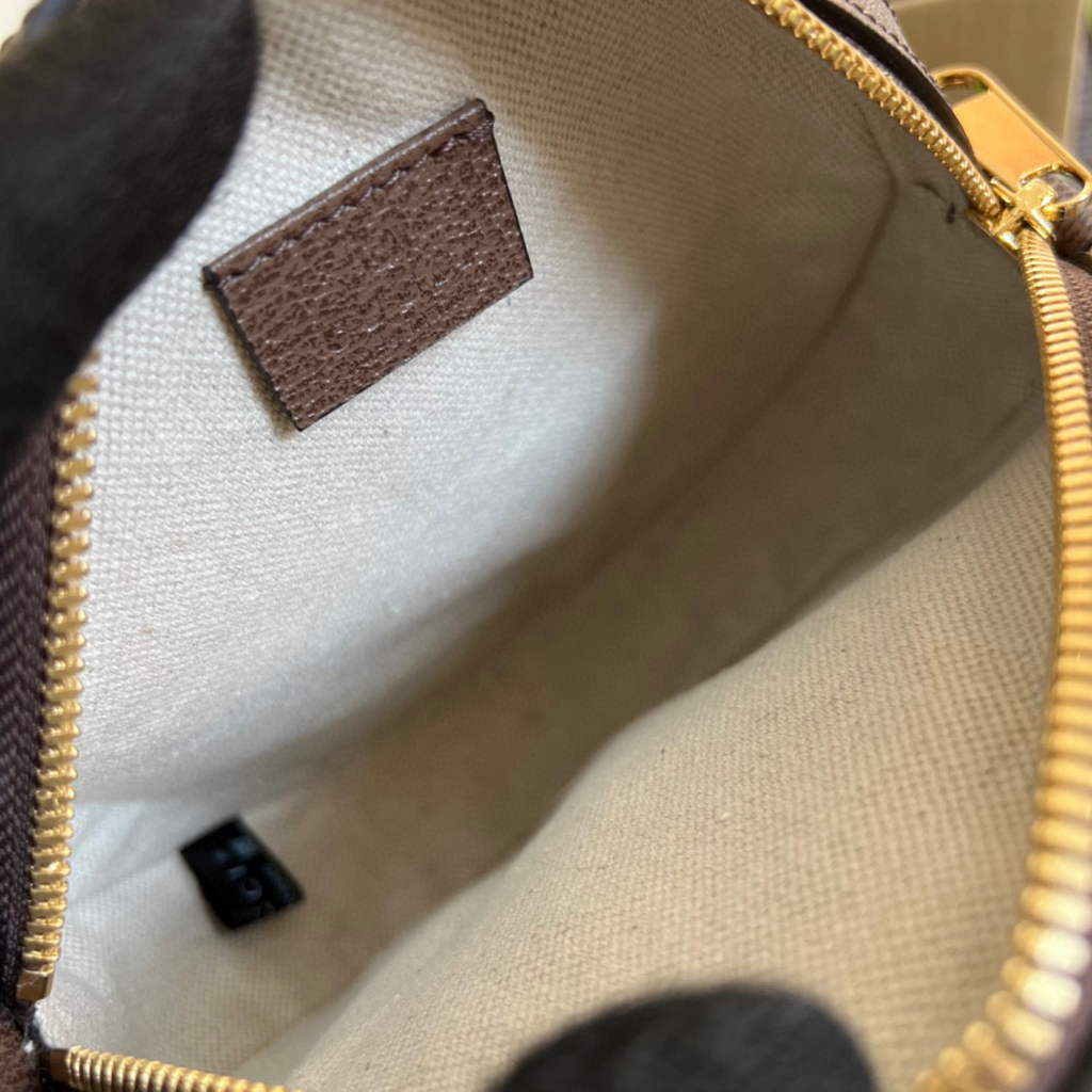 Gucci 574978 Round shoulder bag with Double G Beige Brown | luxibags.ru 134