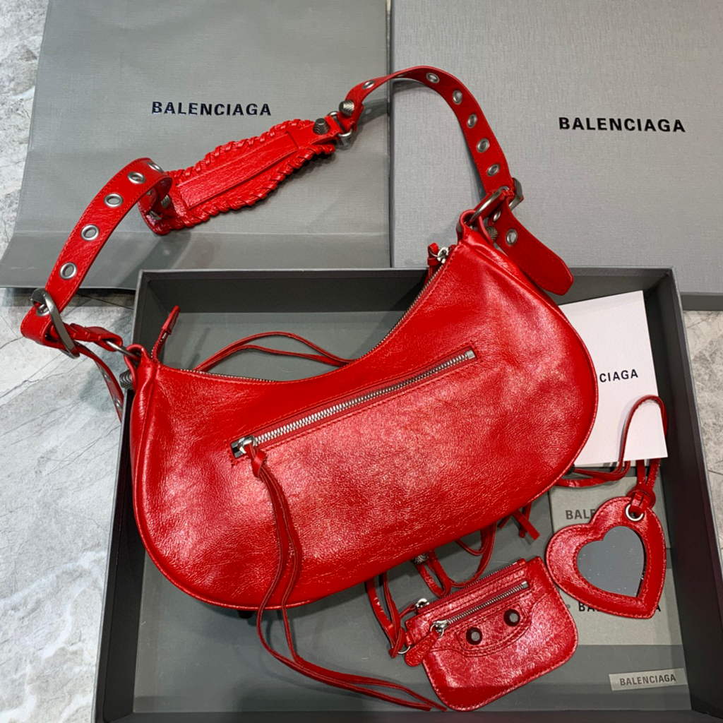 Balenciaga 67130723 Women's Le Cagole Small Shoulder Bag Arena lambskin In Red | luxibags.ru 653