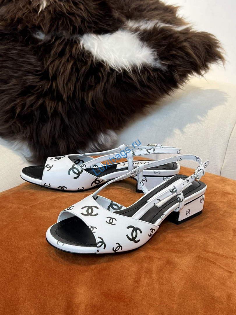 Chanel Women's Sandals Chanel Designer Heel 35mm C90240 White | luxibags.ru 980