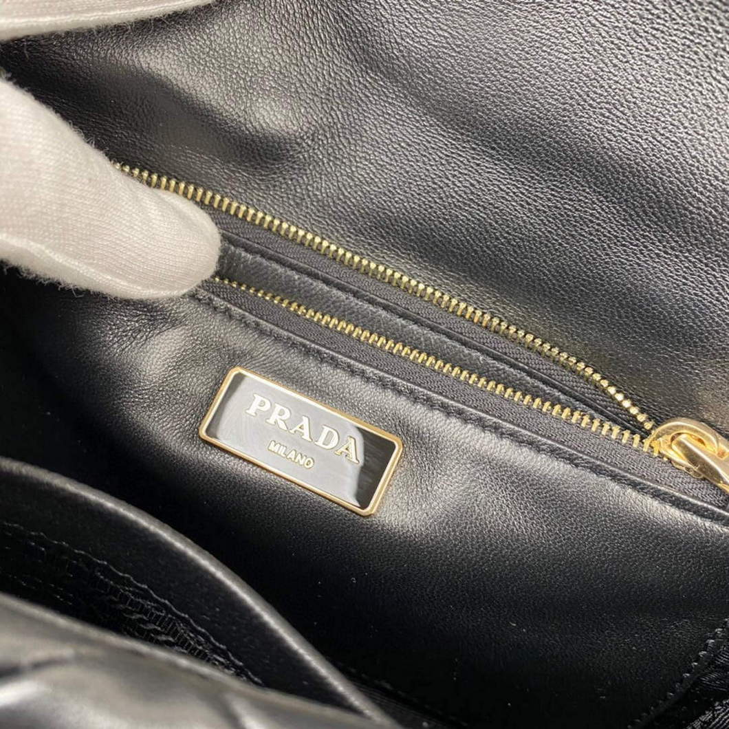 Prada 1BD291 Prada System nappa leather patchwork bag Black | prada 1bd291 prada system nappa leather patchwork bag black 37