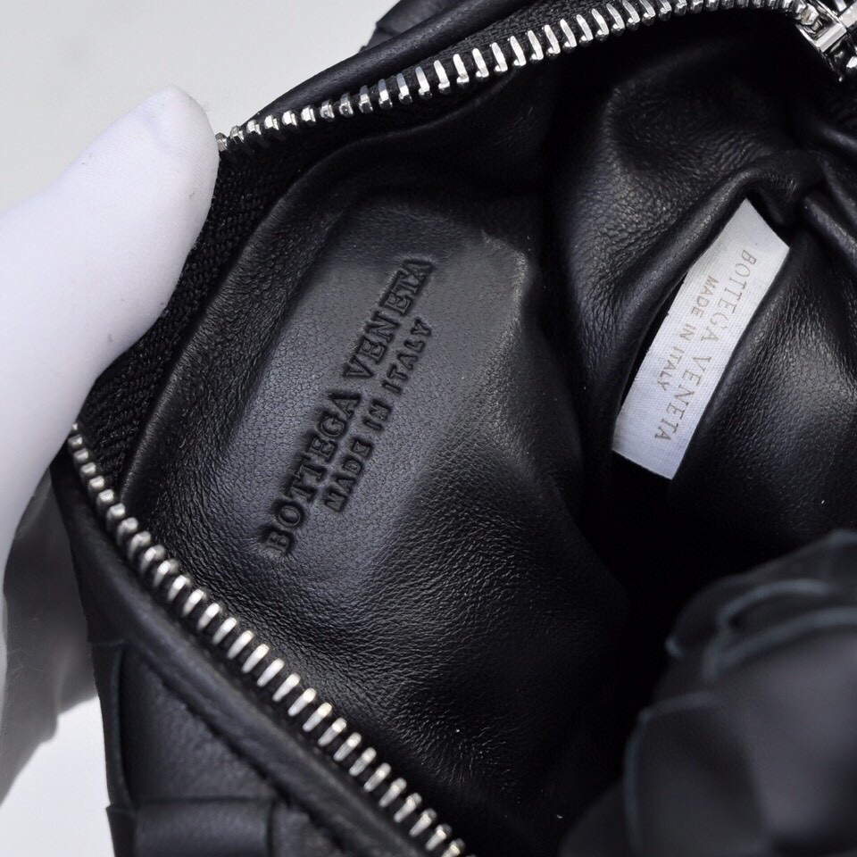 Bottega Veneta BV 651876 mini Jodie Black | bottega veneta bv 651876 mini jodie 041