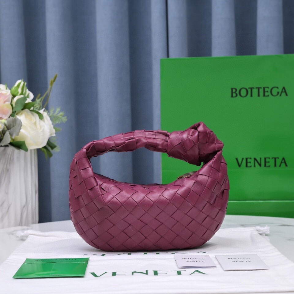 Bottega Veneta BV 651876 mini Jodie Wine Red | bottega veneta bv 651876 mini jodie 091