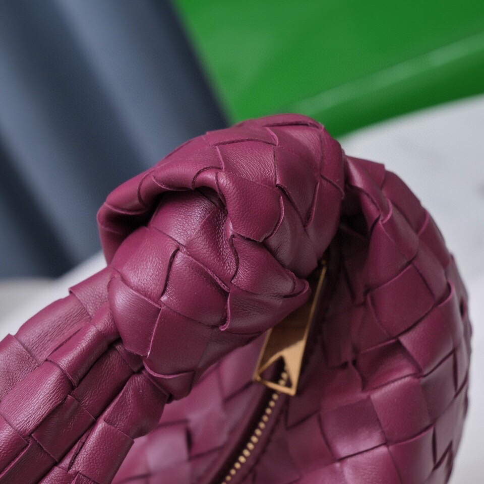 Bottega Veneta BV 651876 mini Jodie Wine Red | bottega veneta bv 651876 mini jodie 094
