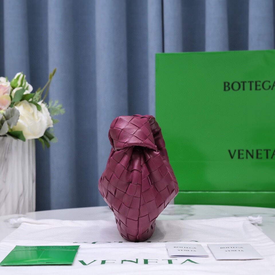 Bottega Veneta BV 651876 mini Jodie Wine Red | bottega veneta bv 651876 mini jodie 096