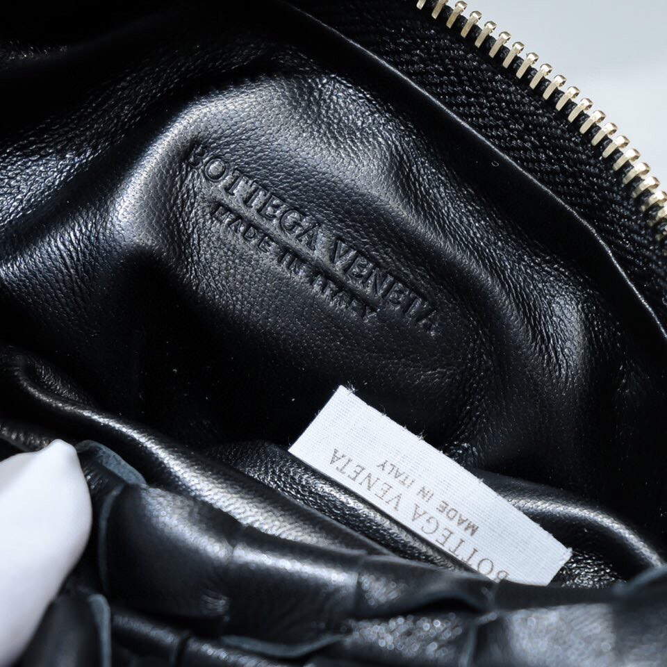 Bottega Veneta BV 651876 mini Jodie Black Gold | bottega veneta bv 651876 mini jodie 121