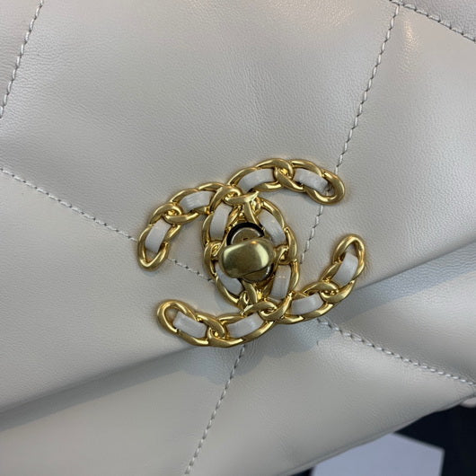 Chanel As1160 Chanel 19 Handbag Flap Lambskin Beige | chanel as1160 chanel 19 handbag flap lambskin silvery 134
