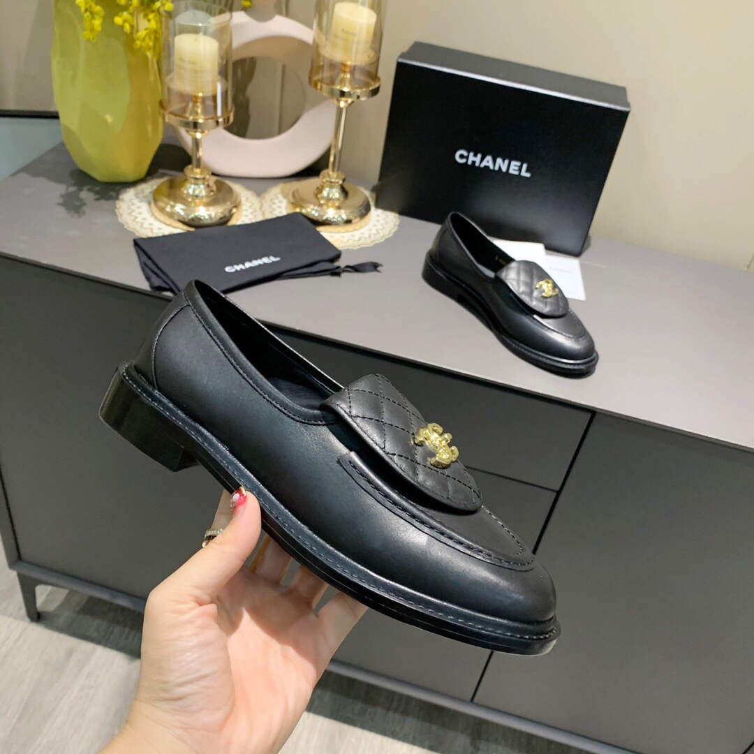 Chanel Women's Fashion Loafers Calfskin C90300 | chanel womens fashion loafers calfskin 02