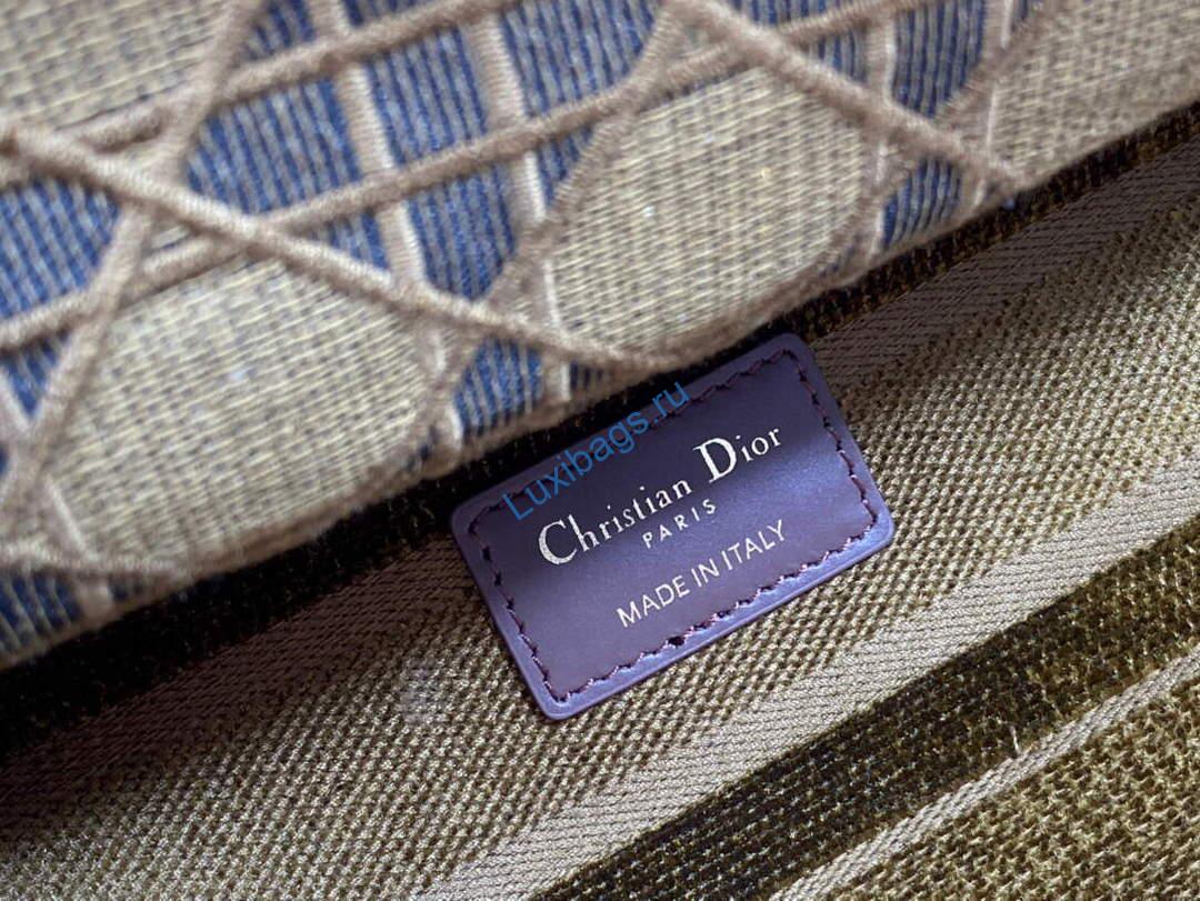 Dior M0565 Medium Lady D-lite Embroidery Bag | dior m0565 medium lady d lite embroidery bag 80