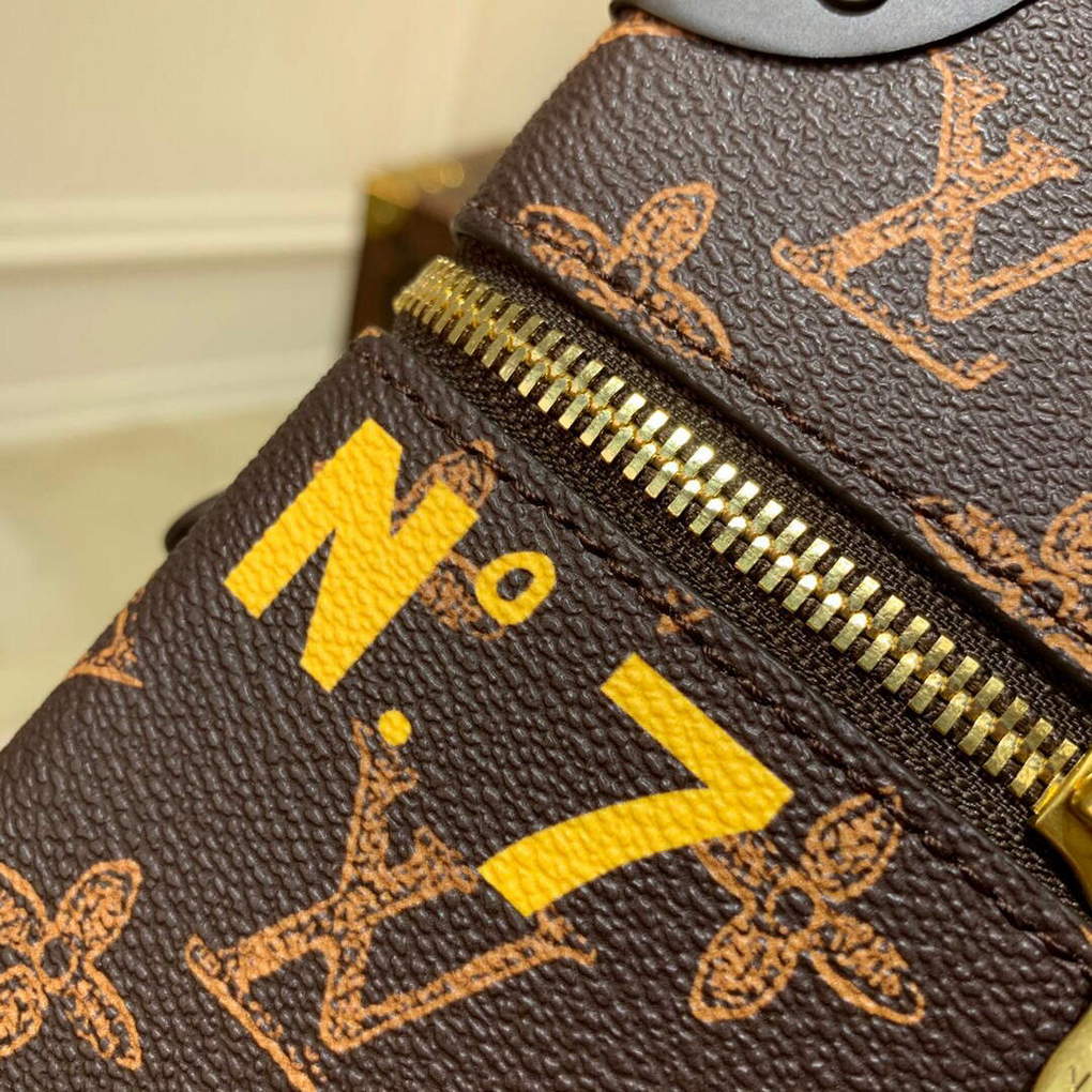 LV M59664 Louis Vuitton Vertical Box Trunk | lv m59664 louis vuitton vertical box trunk 006