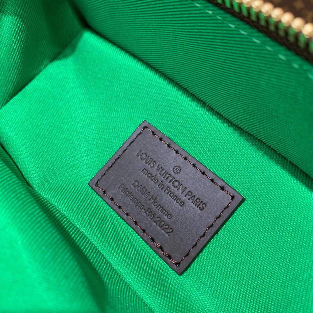 LV M59664 Louis Vuitton Vertical Box Trunk | lv m59664 louis vuitton vertical box trunk 008