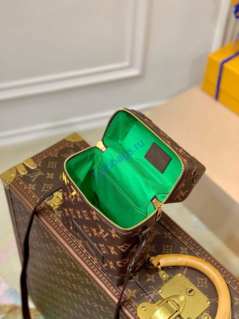 LV M59664 Louis Vuitton Vertical Box Trunk | lv m59664 louis vuitton vertical box trunk 009