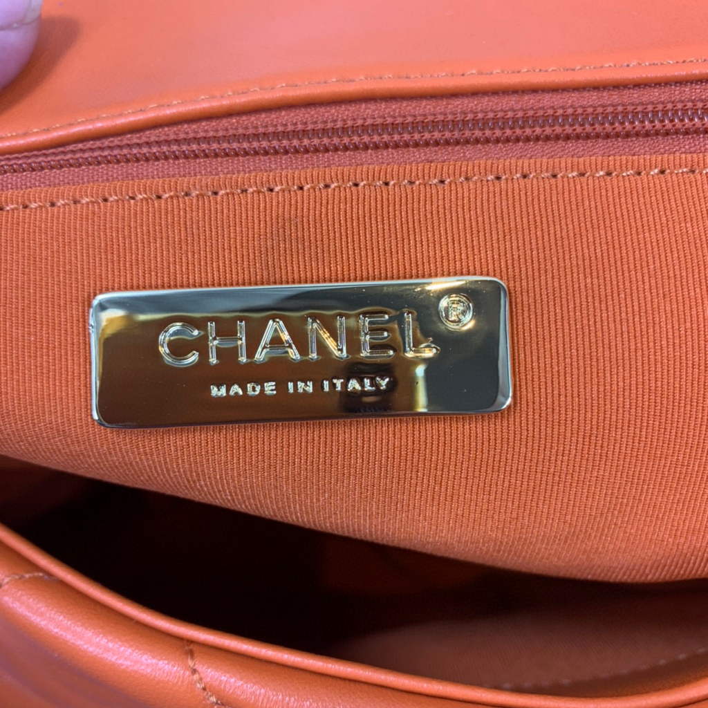 Chanel 19 Maxi Handbag Lambskin Gold AS1162 Orange | chanel 19 maxi handbag lambskin gold as1162 35