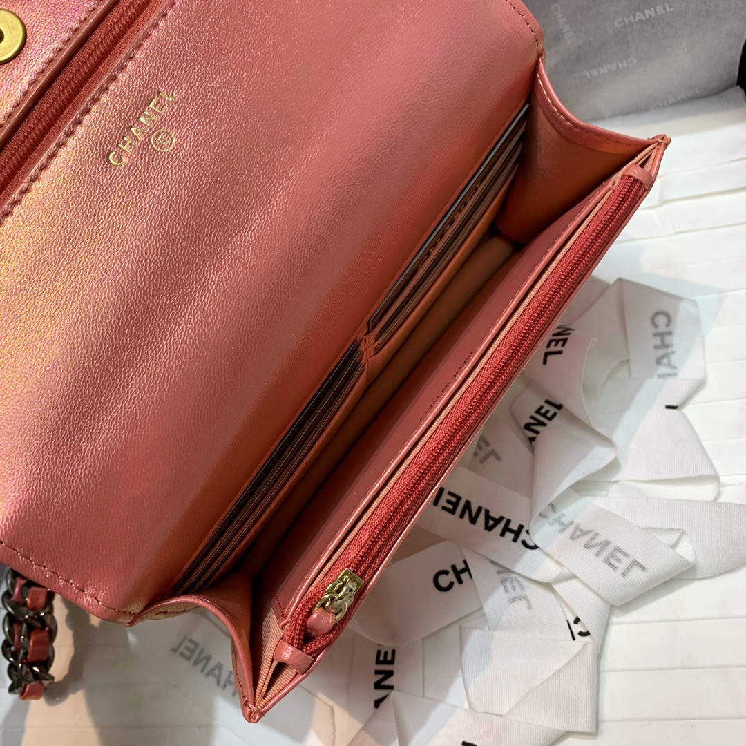 Chanel A86092 WOC 19 Chain Wallet Bag Lambskin Pink | chanel a86092 woc chain wallet bag lambskin 056