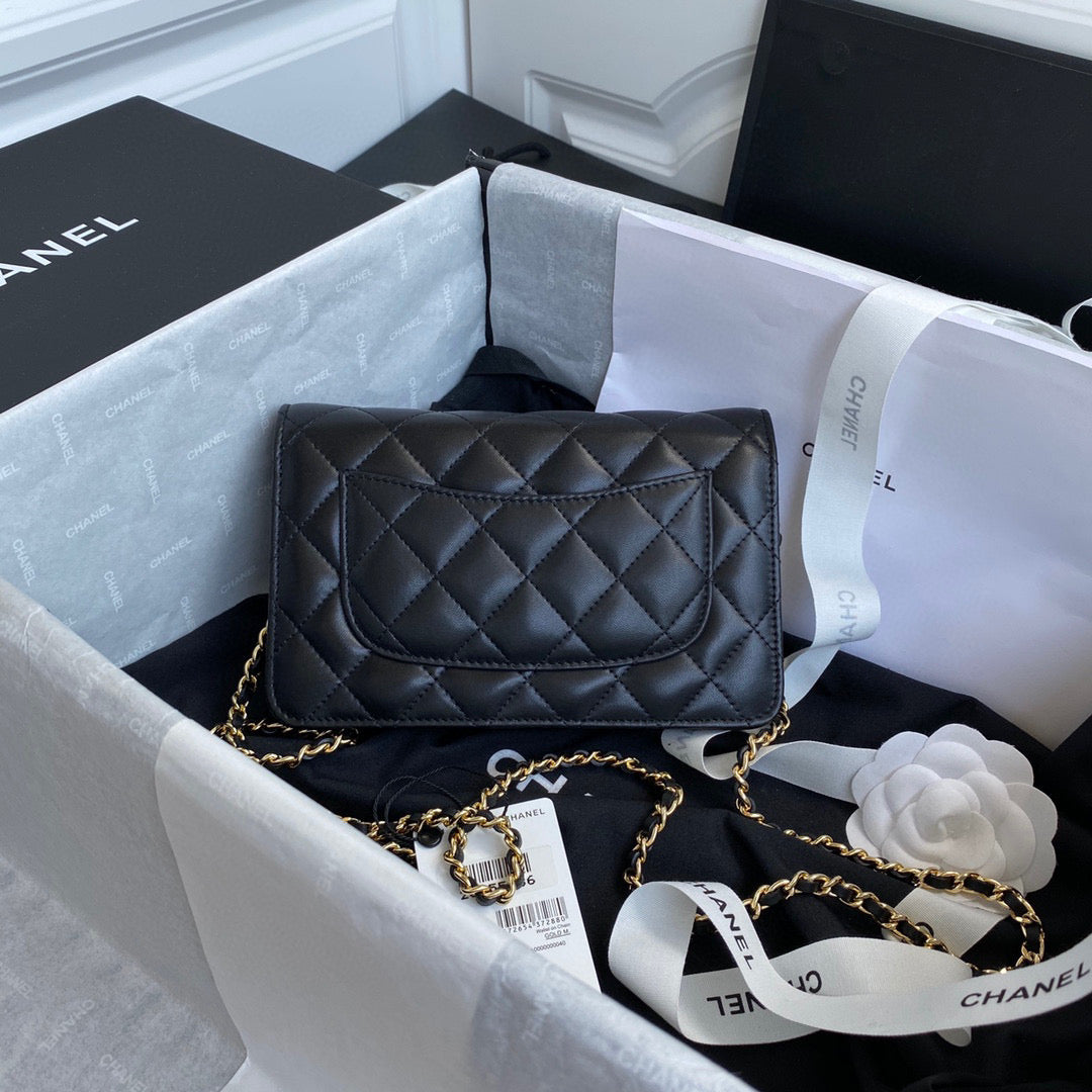 Chanel AP0250 Wallet on Chain Lambskin A33814 Black | chanel ap0250 wallet on chain lambskin a33814 01