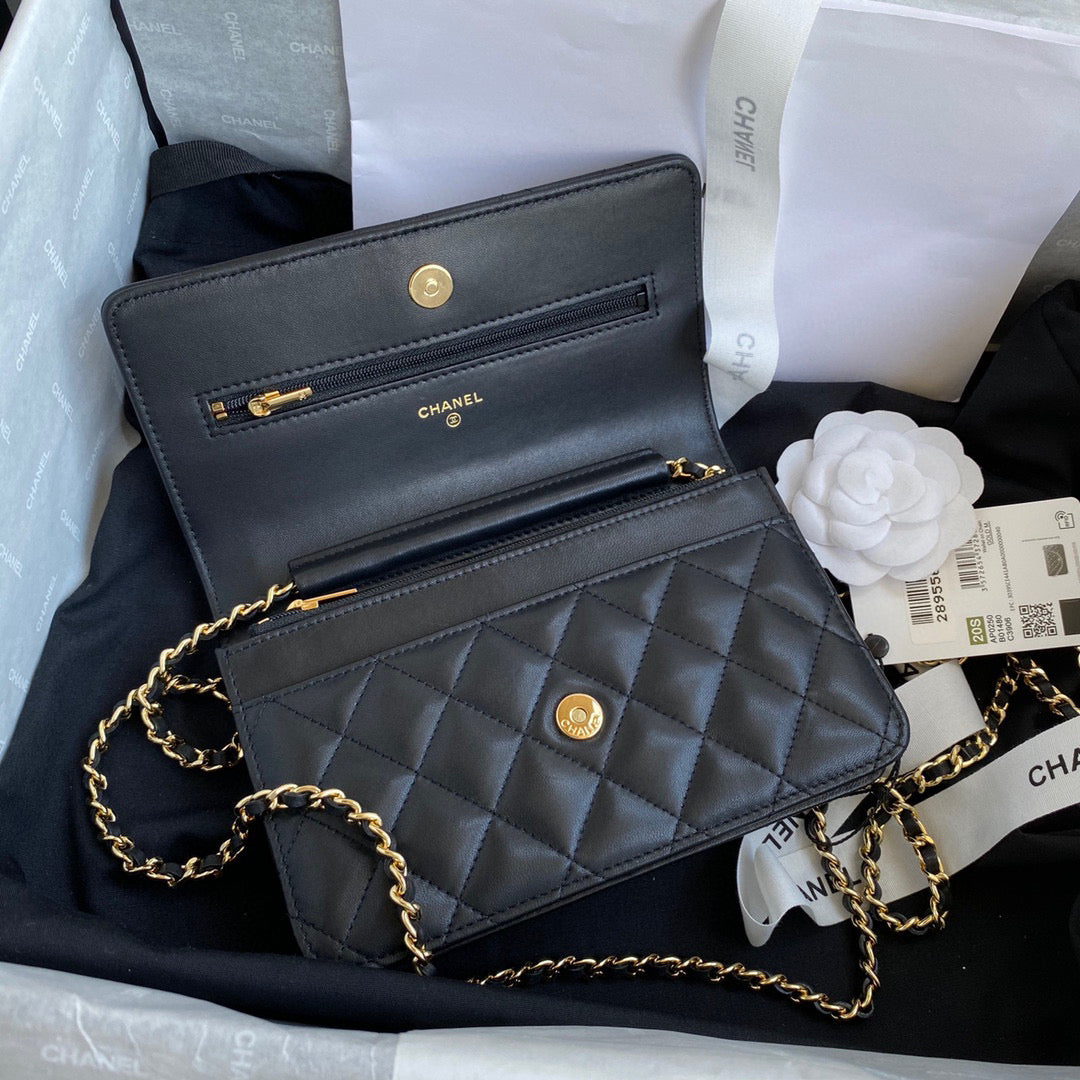 Chanel AP0250 Wallet on Chain Lambskin A33814 Black | chanel ap0250 wallet on chain lambskin a33814 04