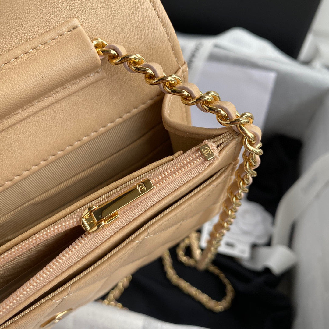 Chanel AP0250 Wallet on Chain Lambskin A33814 apricot | chanel ap0250 wallet on chain lambskin a33814 15