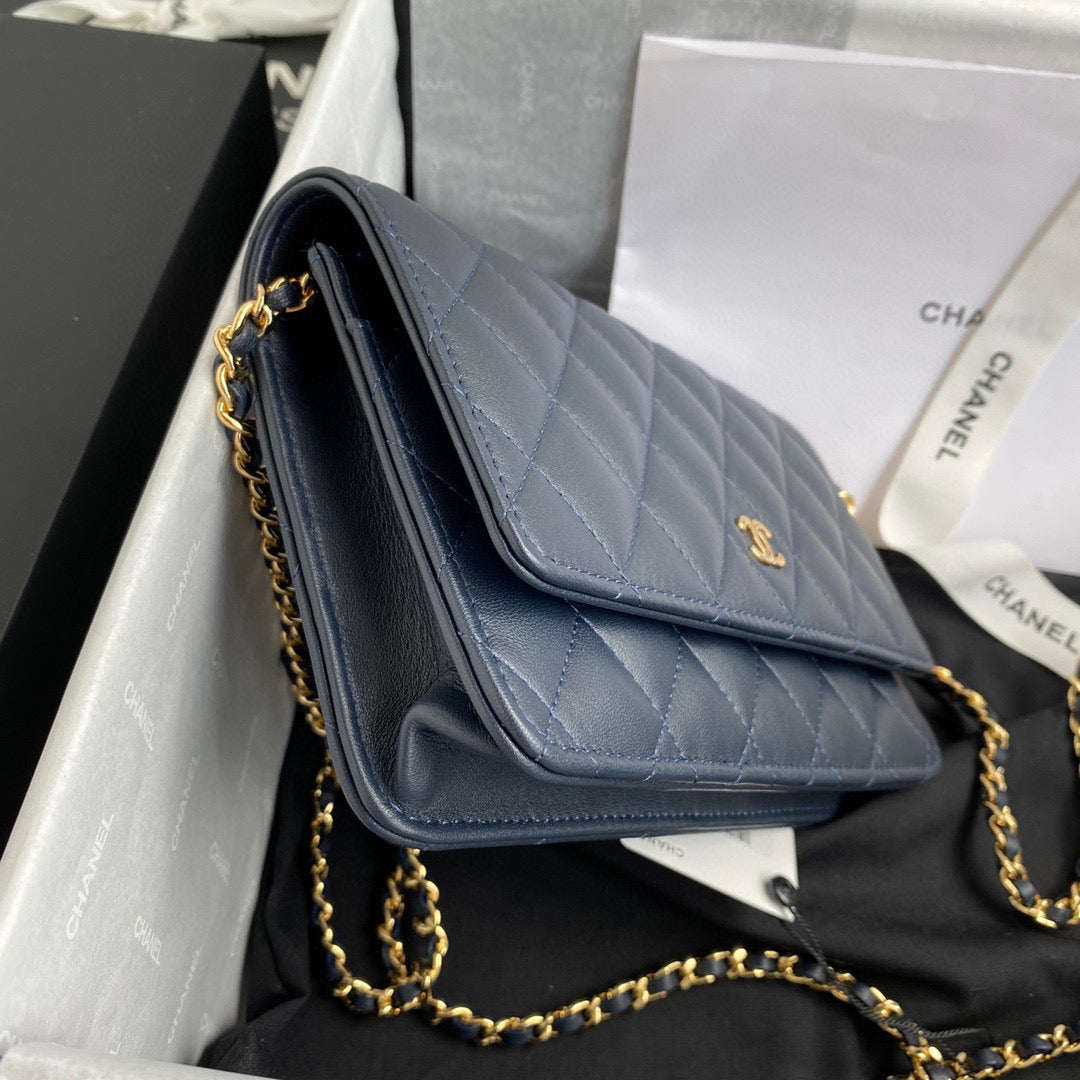 Chanel AP0250 Wallet on Chain Lambskin A33814 navy blue | chanel ap0250 wallet on chain lambskin a33814 20