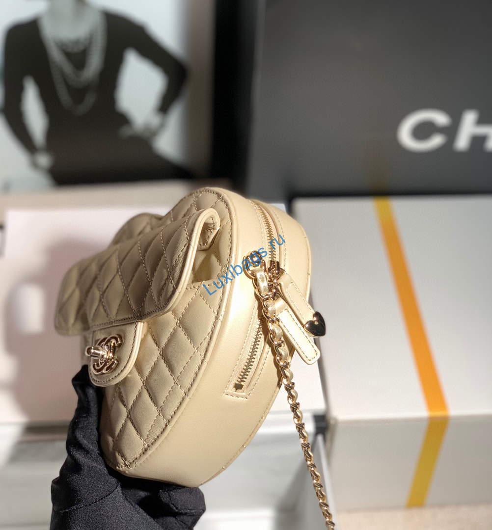 Chanel AS3191 Large Heart Bag Lambskin Gold | chanel as3191 large heart bag lambskin gold 004