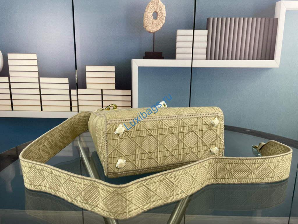 Dior M0565 Medium Lady D-Life Bag Cannage Embroidery Light Yellow | dior medium lady d life bag m0565 cannage embroidery 033