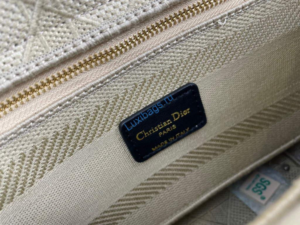 Dior M0565 Medium Lady D-Life Bag Cannage Embroidery Light Yellow | dior medium lady d life bag m0565 cannage embroidery 035