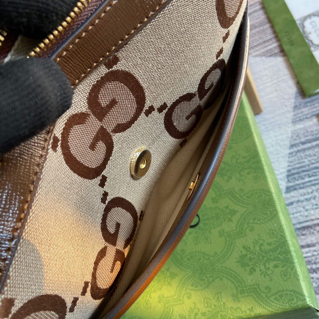 Gucci 675891 Messenger bag with jumbo GG Brown | gucci 675891 messenger bag with interlocking g 019