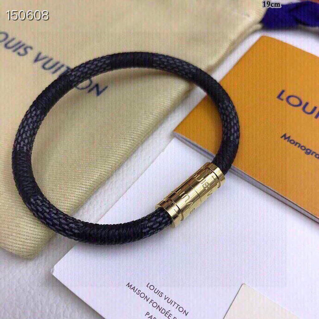 Louis Vuitton Bangle Bracelet Designer LV Jewelry L62804