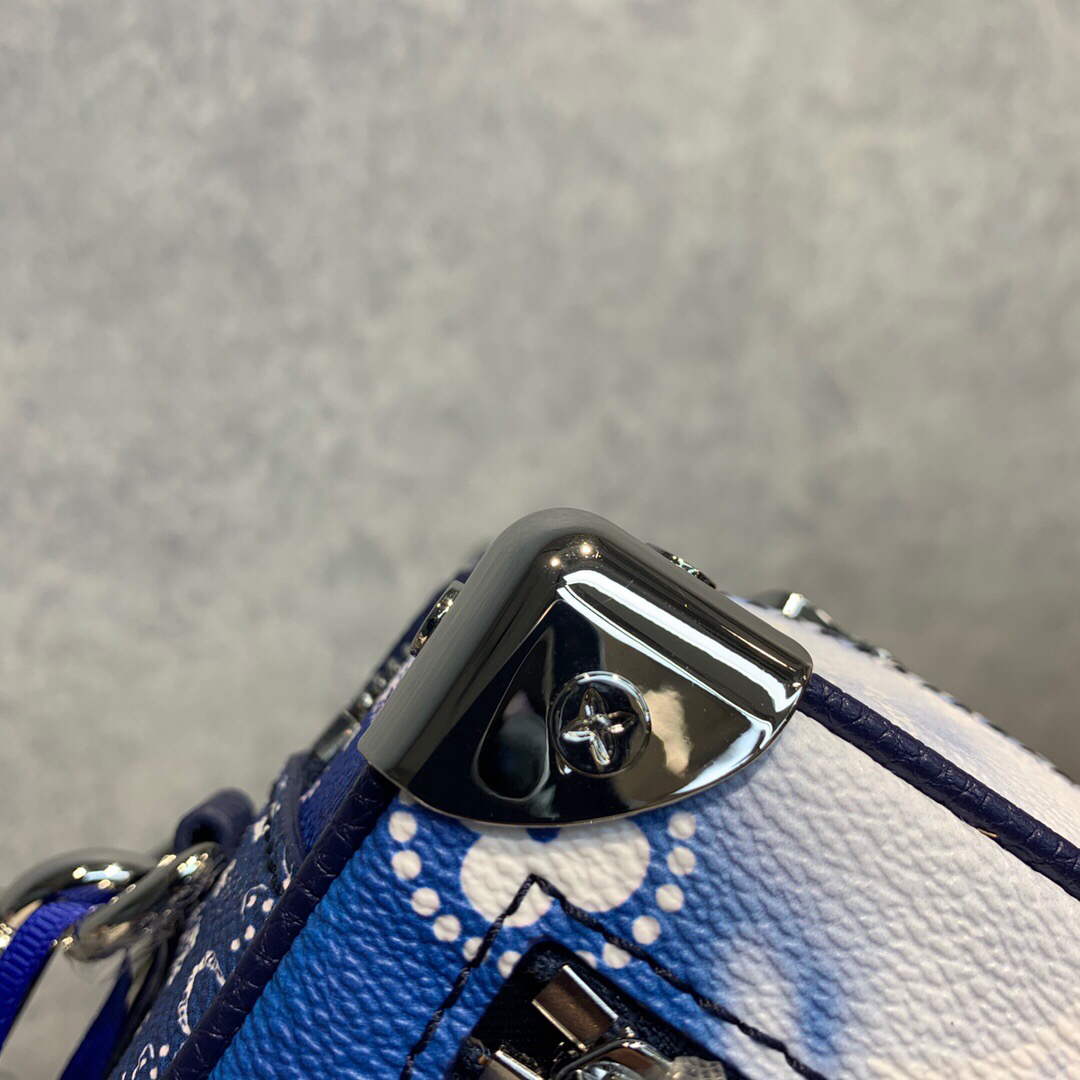 LV M20557 Louis Vuitton Mini Soft Trunk Blue | lv m20557 louis vuitton mini soft trunk blue 007