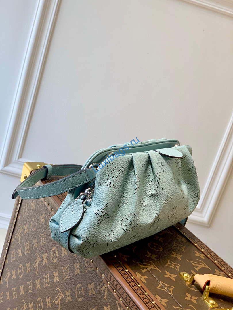 LV M80094 Louis Vuitton Scala Mini Pouch Bag M80092 Blue | lv m80094 louis vuitton scala mini pouch bag m80093 blue 003