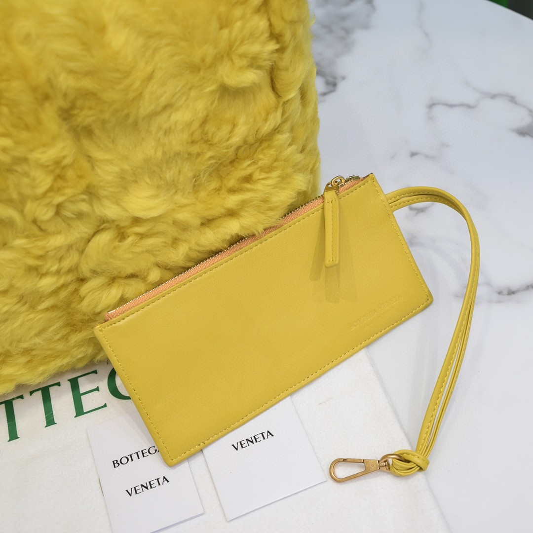 Bottega Veneta BV 652867 Arco Tote Intreccio shearling Yellow | bottega veneta bv 652867 arco tote intreccio shearling yellow 004